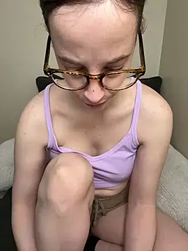 CreamedKitten online show from 04/20/26, 02:31