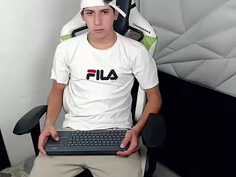 Cash G  online show from 11/22/25, 08:41