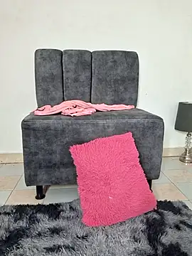 Mia fox29 online show from 11/21/25, 10:47