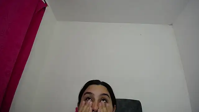 Mia fox29 online show from 11/28/25, 11:46