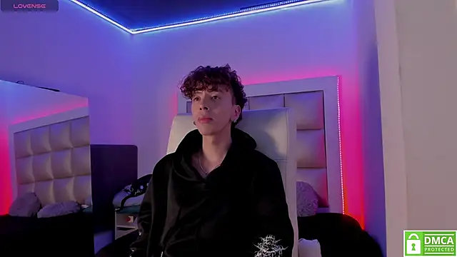 Snapshot of Genesis_ask chatting on 03/01/26, 05:42 Genesis ask online show from 03/01/26, 05:42