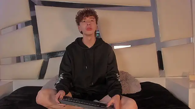 Snapshot of Genesis_ask chatting on 03/02/26, 08:59 Genesis ask online show from 03/02/26, 08:59