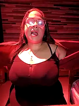 Snapshot of Angie_milf50 chatting on 07/18/26, 04:16 Angie milf50 online show from 07/18/26, 04:16