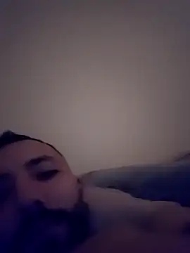 Snapshot of beirutchef chatting on 10/30/25, 07:47 beirutchef online show from 10/30/25, 07:47