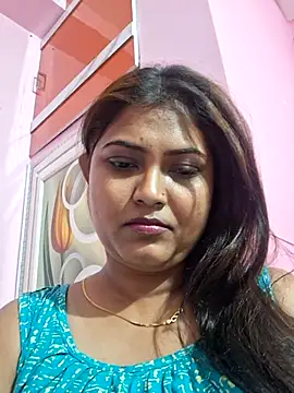 Reshmi 70 online show from 11/23/25, 12:49