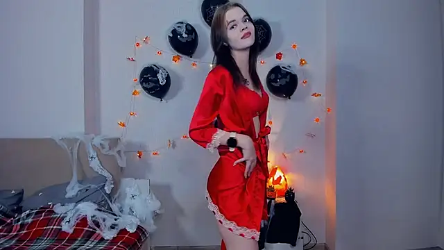 YourLovelyLily online show from 10/31/25, 12:11