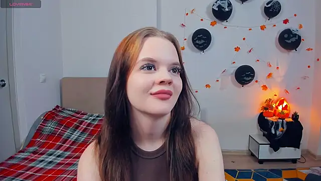 YourLovelyLily online show from 11/15/25, 05:20