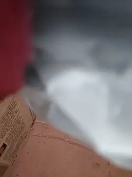 CUTE-GIRL-1 online show from 12/18/25, 04:29