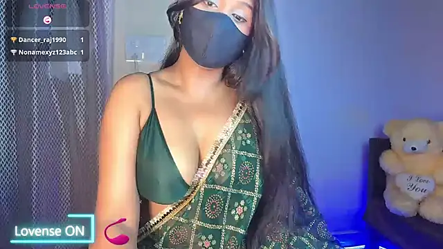 Snapshot of palakmishra033 chatting on 07/17/26, 03:46 palakmishra033 online show from 07/17/26, 03:46