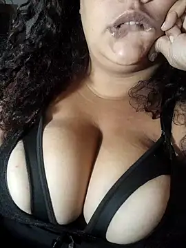 safirahot69 online show from 11/26/25, 03:18