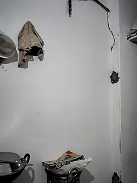 Hot-Rubyy online show from 01/14/26, 10:54