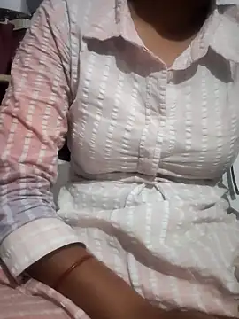 Hot-Rubyy online show from 04/07/26, 06:30