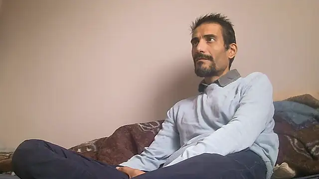 Snapshot of Ash59055 chatting on 11/17/25, 11:05 Ash59055 online show from 11/17/25, 11:05