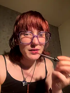 NiffyNoon online show from 12/03/25, 08:18