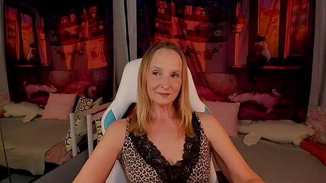 ScarlettPalmer online show from 05/13/26, 10:56