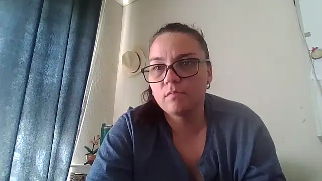 Snapshot of lilMissMarli chatting on 04/16/26, 08:59 lilMissMarli online show from 04/16/26, 08:59