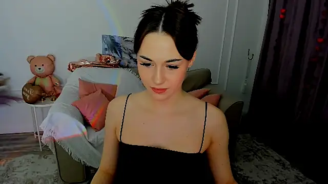 Snapshot of MakeYoueHappy chatting on 02/26/26, 07:35 MakeYoueHappy online show from 02/26/26, 07:35