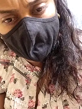 girl999 online show from 02/06/26, 06:33