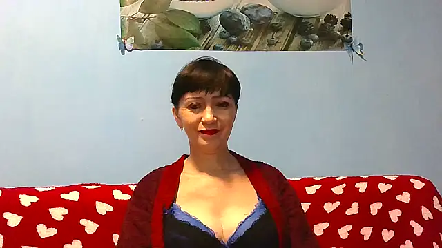 Snapshot of IffetLove42 chatting on 11/19/25, 07:25 IffetLove42 online show from 11/19/25, 07:25