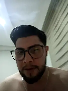 Mstfaavan64 online show from 03/26/26, 07:52