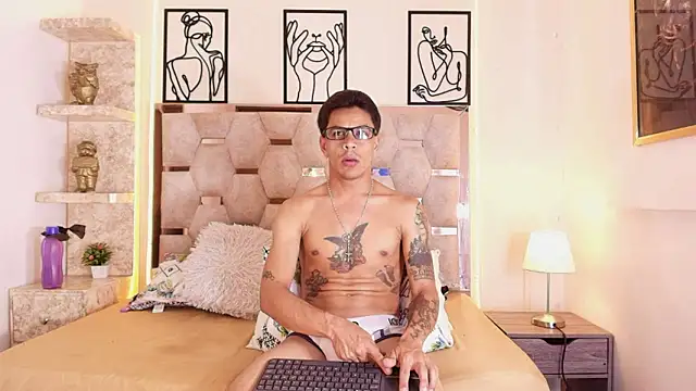 Andrew Haalls online show from 02/21/26, 09:05