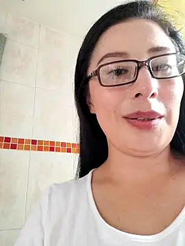 Emma Hotkiss online show from 04/22/26, 07:59