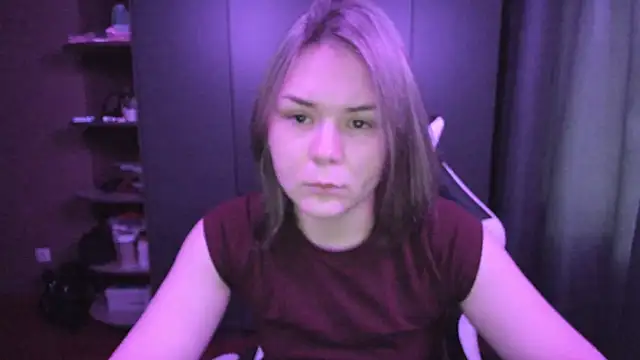 sophia lix online show from 11/23/25, 01:49