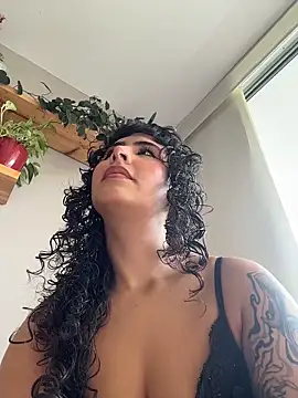 SugarTroubl33 online show from 04/13/26, 02:33