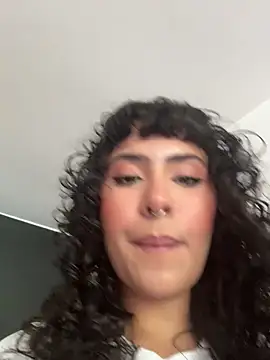 SugarTroubl33 online show from 05/27/26, 02:36