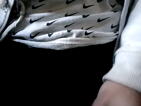 giovanift111 online show from 11/21/25, 07:23