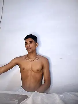 Snapshot of Alex_Sweeting chatting on 11/01/25, 02:57 Alex Sweeting online show from 11/01/25, 02:57