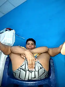 Snapshot of Alex_Sweeting chatting on 11/28/25, 02:14 Alex Sweeting online show from 11/28/25, 02:14