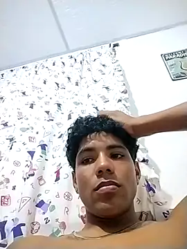 Snapshot of Alex_Sweeting chatting on 02/15/26, 09:44 Alex Sweeting online show from 02/15/26, 09:44