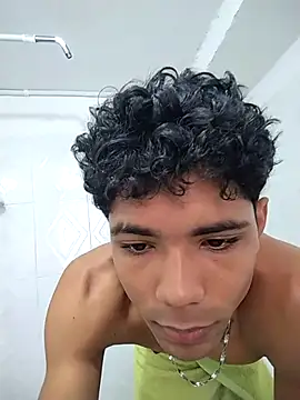 Snapshot of Alex_Sweeting chatting on 03/20/26, 04:01 Alex Sweeting online show from 03/20/26, 04:01