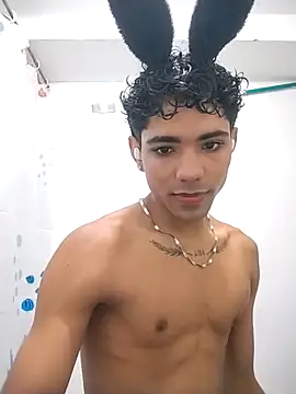 Snapshot of Alex_Sweeting chatting on 03/29/26, 06:30 Alex Sweeting online show from 03/29/26, 06:30