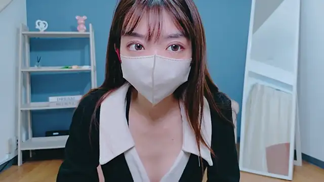 Sana-jpn online show from 01/10/26, 04:03