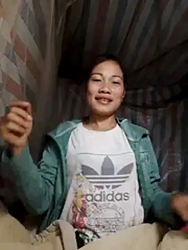 doggy-00 online show from 12/04/25, 09:34