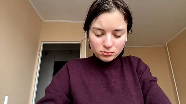 Snapshot of BunkedTempter chatting on 11/10/25, 07:29 BunkedTempter online show from 11/10/25, 07:29