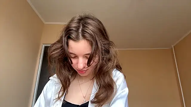 Snapshot of BunkedTempter chatting on 11/13/25, 08:13 BunkedTempter online show from 11/13/25, 08:13