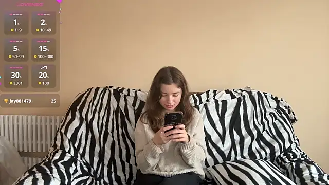 Snapshot of BunkedTempter chatting on 11/19/25, 07:19 BunkedTempter online show from 11/19/25, 07:19