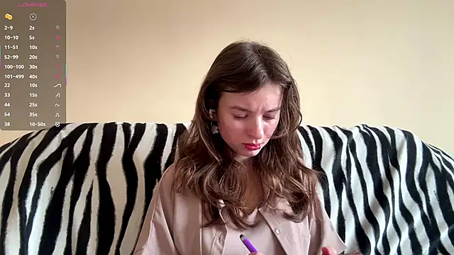 Snapshot of BunkedTempter chatting on 12/14/25, 07:03 BunkedTempter online show from 12/14/25, 07:03