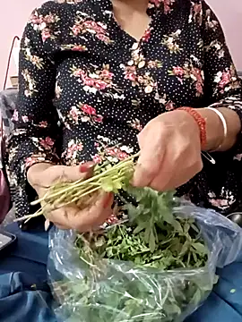 Richarani321 online show from 11/02/25, 09:00