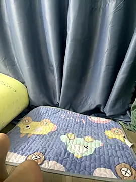 karakin1220 online show from 11/12/25, 01:33