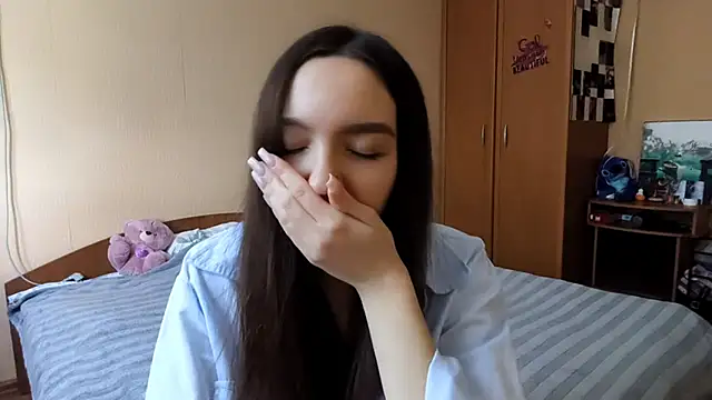 Kimixoo online show from 11/21/25, 10:36