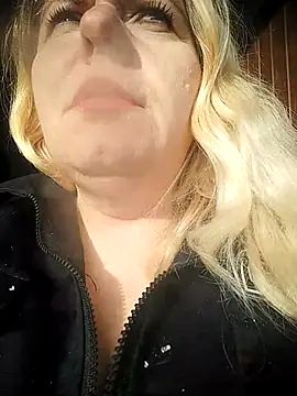 Lana-murr online show from 11/25/25, 07:19