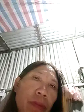 bella-la online show from 11/10/25, 11:42