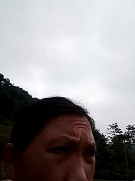 bella-la online show from 11/17/25, 01:44