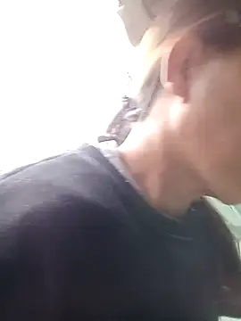 bella-la online show from 11/22/25, 09:52