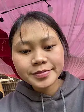 Sophia-123 online show from 12/23/25, 01:14