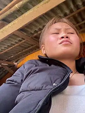 Sophia-123 online show from 02/15/26, 01:57